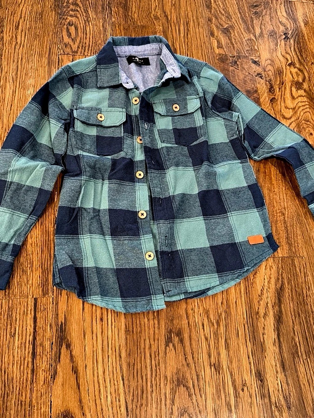 7 for all mankind Plaid Long Sleeve Shirt Boys Size 5 Like New